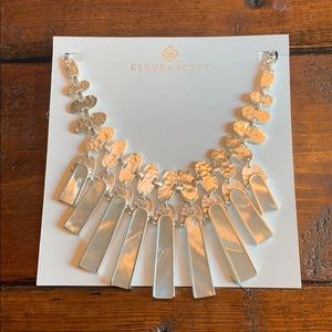 Kendra Scott Mimi Statement Necklace